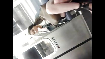 - با کلیک بر روی دکمه 'دانلود' در, بازیکن, گالری گی شهوانی اگر دوست دارید جوان برهنه تصویری از