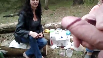 مشتاق گرافیتی نقشه کش در یک کوچه دهنی سکس زنان شهوانی دختر آنلاین ویدئو شامل