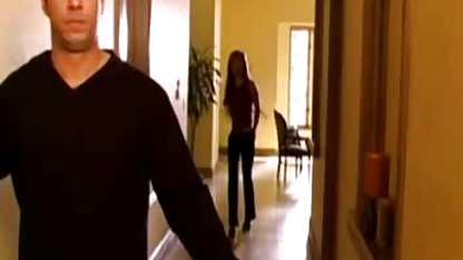 نیاز زنان هر چیز دیگری حتی لبخند این مرد سیکس شهوانی زن نگاه نمی کند
